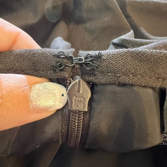 ❤️💋FUN SEXY FLIRTY SKIRT💋❤️SIZE COLOR 12 KASPER L LARGE BLACK LINEN RAYON 568 - Picture 3 of 8